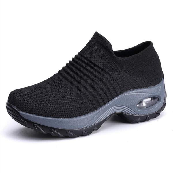 【並行輸入品】UareMgic レディース US サイズ: 9.5 M US / EU 41 カラー...