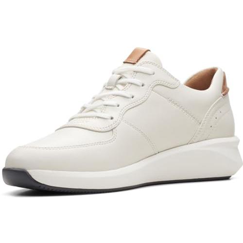 【並行輸入品】Clarks Women's Un Rio Sprint Sneaker, White...
