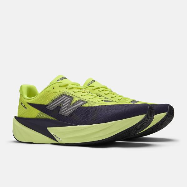 【ニューバランス】FuelcellRevel v5  D　ランニングシューズ//newbalance...
