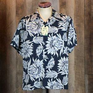 SUN SURF / サンサーフ 半袖アロハシャツ 「FLASHING KING PROTEA」SS37776NVY 2018年モデル｜able-store