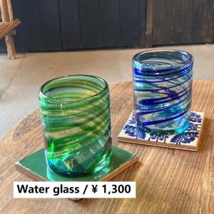 メキシコ　スパイラルロックグラス　全2色　グリーン　ブルー　タンブラー　ウォーターグラス　アルコールグラス｜abracadabra