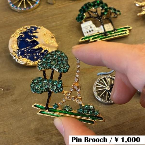 TOPANGA Jewelry　Bijou art brooch Eiffel tower　ビジュー...