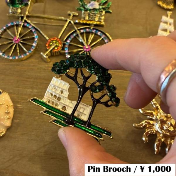 TOPANGA Jewelry　Bijou art brooch Colosseum　ビジューアート...