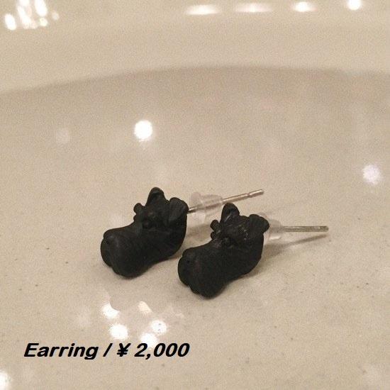 TOPANGA Jewelry　アニマルピアス　シュナウザー/ブラック