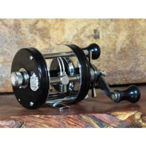 アブガルシア アンバサダー 5001C 左ハンドル Abu Garcia Abu Garcia ABU Ambassadeurアブ アンバサダー 5001C左ハンドル