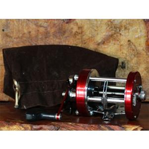 アブガルシ アンバサダー4500CS アブ ガルシア AMBASSADEUR 4500C Factory Tuned Black (リール