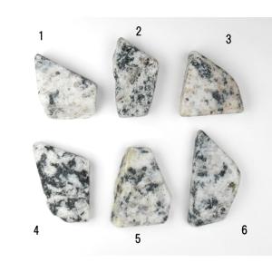 ローゾフィア 原石 H&E社証明書付 アゼツライトと特別な共鳴をする智慧