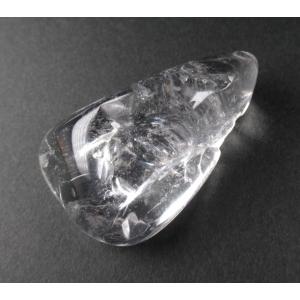 ロシレムアイスクォーツ タンブル 23g 虹あり 第44チャクラを開くアクエリアス時代の石 原石 rusice118