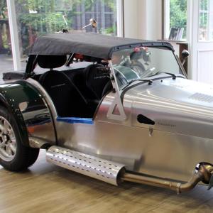 OUTERPLUS CATERHAM ケータハムセブン用 ウインドウデフレクター