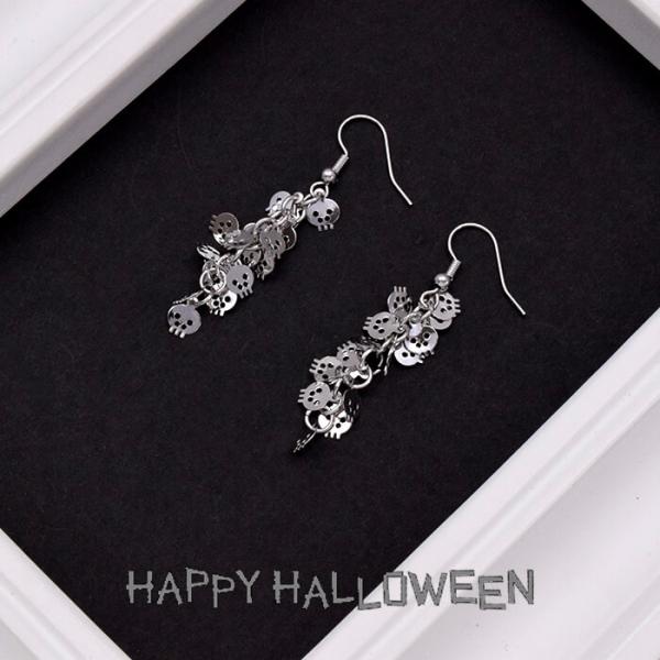ピアス ガイコツ ハロウィン 骸骨の集合体 ハロウィンパーティー ぶら下がり 個性的