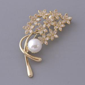 MIKIMOTO（ミキモト） リーフモチーフ ブローチ シルバー/パール3粒