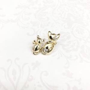 バラエティアクセサリー　寄り添うにゃんこ　タックピン｜accessoryjapan