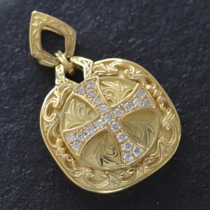 ペンダントトップ メンズ 18金 k18 18k ゴールド ダイヤモンド クロス 盾 男性 ネックレストップ ペンダントヘッド 爆買