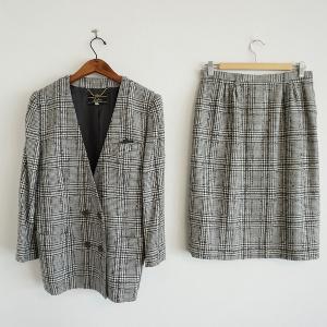 CHANEL（シャネル） #wpc スカート 42 濃紺 カシミア タイト ロング