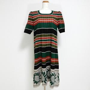 斉藤都世子 #wnc サイトウトヨコ ニット・セーター 赤系 長袖 刺繍