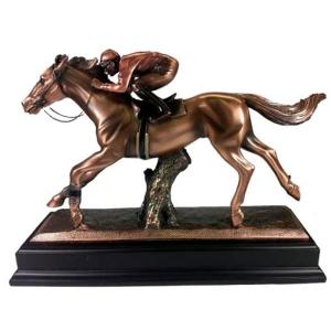 飾り アート オブジェ 競馬 競走馬 ジョッキー 騎手 置物 馬に乗った騎手 ブロンズメッキ 樹脂 彫刻｜acomes