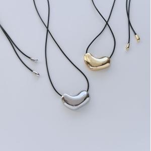 necklace レディース メンズ シルバー ゴールド ハート ロング レザー ネックレス アクセサリー おしゃれ シンプル｜across-intl