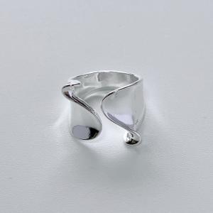 ring 指輪 レディース ねじれワイド シルバーリング S925 sv925 アクセサリー おしゃれ シンプル｜across-intl