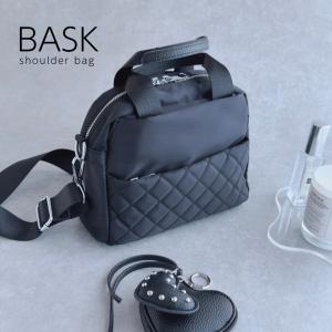 バスクショルダーバッグ バッグ ショルダー 軽量 ナイロン ブラック おしゃれ 斜め掛け らく 軽い ポケット bag shoulder