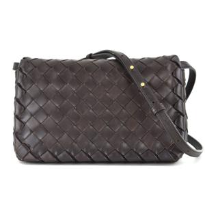 BOTTEGA VENETA（ボッテガ・ヴェネタ） ショルダーバッグ イントレ