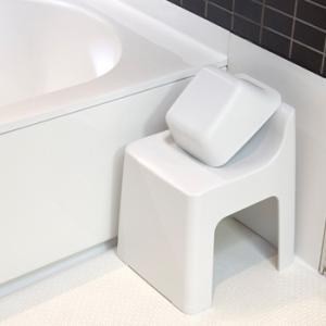 I'mD RETTOハイチェア風呂椅子 ＆ RETTO湯手桶セット デザイン雑貨 岩谷マテリアル I...