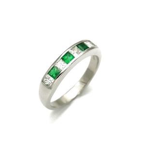 ハーフエタニティ―(一文字) リング エメラル...の詳細画像1