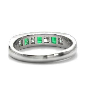 ハーフエタニティ―(一文字) リング エメラル...の詳細画像2