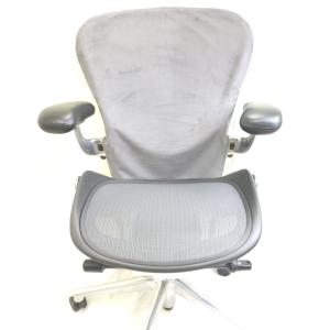 アーロンチェア　ジャンク品　背面メッシュ裂け有り アーロンチェア ジャンク品 背面メッシュ裂け有り