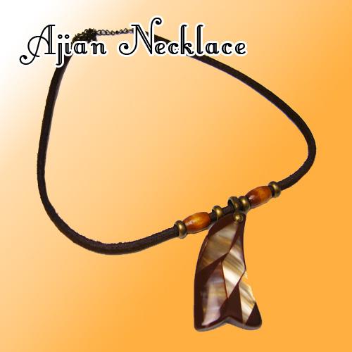 ★完売御礼★アジアンなネックレス(ペンダントチョーカー)♪♪シンプルコーデのアクセントに♪♪