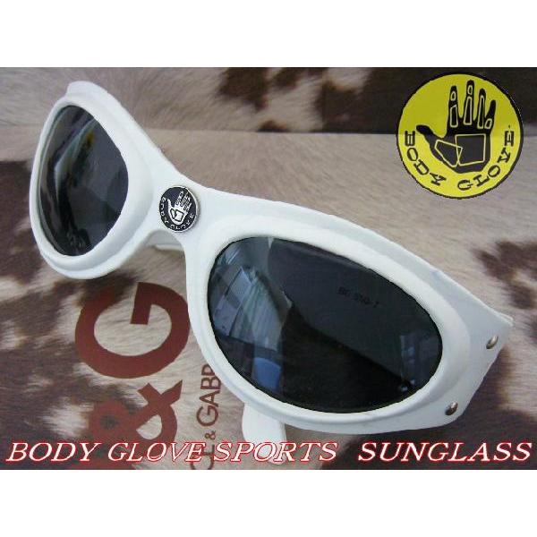 70年以上の歴史を誇るアメリカ有名ブランド BODY GLOVE アメサンブーム サングラス