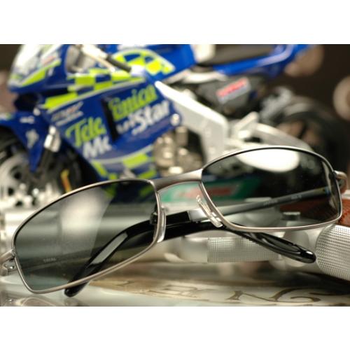 偏光サングラスを1967年に日本で初めて製造のブランド＼冒険王／ TRIAL　ハードタイプ　スポーツ...