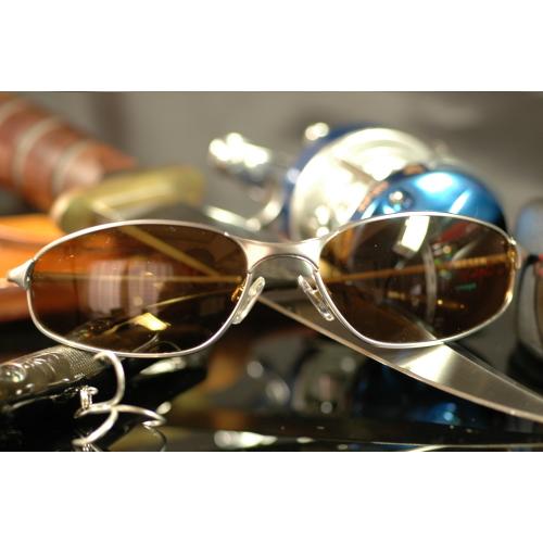 「冒険王」偏光サングラス=WESER=機能性重視