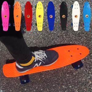 スケートボード　板のみ2枚 cutbackskate2.jpg