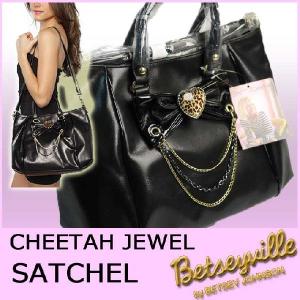 新品 ベッツィジョンソン Betsey Johnson ショルダーバッグ Betsey Johnson（ベッツィージョンソン）の「Betsey Johnson Studded