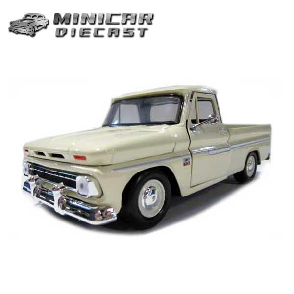 1/24 箱入り ミニカー 1966 CHEVY C10 FLEETSIDE PICKUP アイボリ...