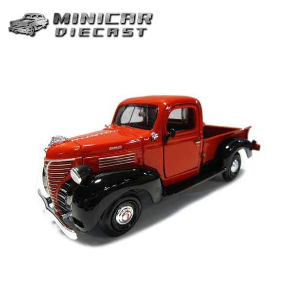 1/24 箱入り ミニカー 1941 Plymouth PICKUP レッド ブラック 1941年 ...