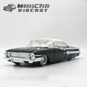 デットストック 1/24 箱入り ミニカー 1960 CHEVY IMPALA ブラック ホワイト シボレー インパラ アメ車 ローライダー シェビー CHEVROLET Lowrider｜aicamu