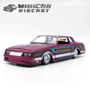 値下げミニカー　アメ車 1/24 箱入り ミニカー 1948 CHEVY AEROSEDAN FLEETLINE GET LOW