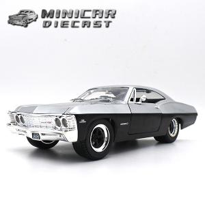 ミニカー CHEVY IMPARA Amazon.com: Motormax 1964 Chevrolet Impala Lowrider Hard Top