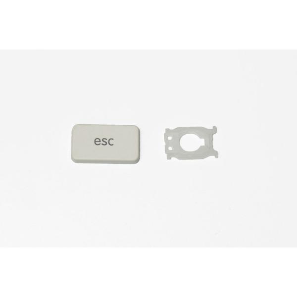 Apple Mac キーボード A1314 【 esc 】9-10 キートップのみ 中古品　エスケー...