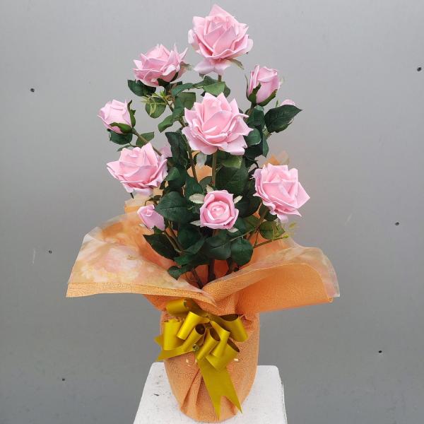 バラ１株立剣咲（ピンク）造花・高約70cm×幅30cm　光商売コーティング