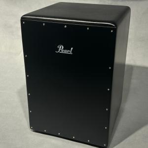 Pearl Boom Box Cajon PCJ-633BB MB 愛曲楽器オリジナル マットブラックフィニッシュ パール ブームボックス カホン｜aikyoku-nagakute