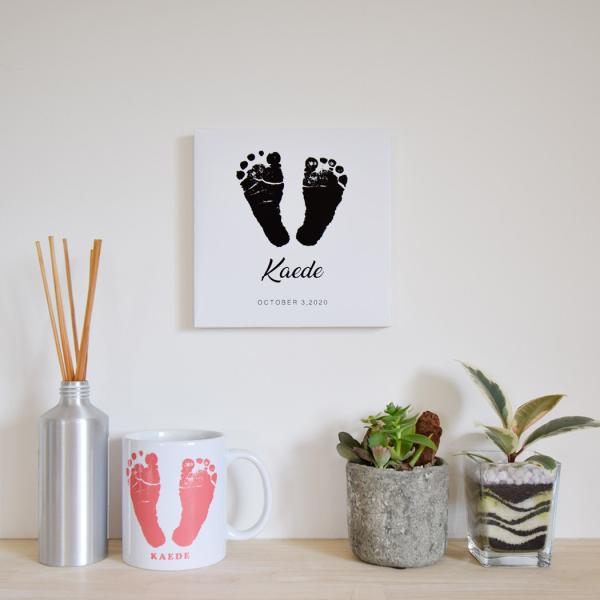 【アイフォト｜赤ちゃんスクエア足型パネルホワイト】敬老の日 父の日 母の日  出産祝い 出産記念 内...