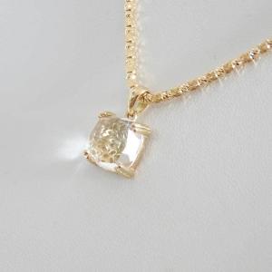 ペンダントトップ　１８金　ネックレス　クォーツ　水晶　ローズカット　K18　花｜airejewelry