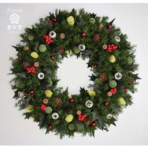 クリスマスリース ヒイラギの葉と赤い実 葉はプリザーブド加工 サイズ
