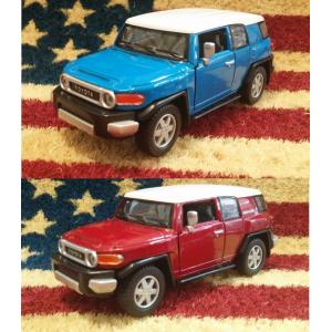 ミニカー 1/24 JadaTOYS トヨタ FJクルーザー ベージュ色