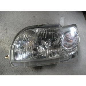トヨタ 純正 ポルテ 《 NNP11 》 右ヘッドライト 81110-52560 P71100