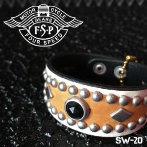 ajito FourSpeed フォースピード スタッズ ストーン レザーブレスレット バイカーアクセサリー アイボリー メンズ（sw-20）｜ajito