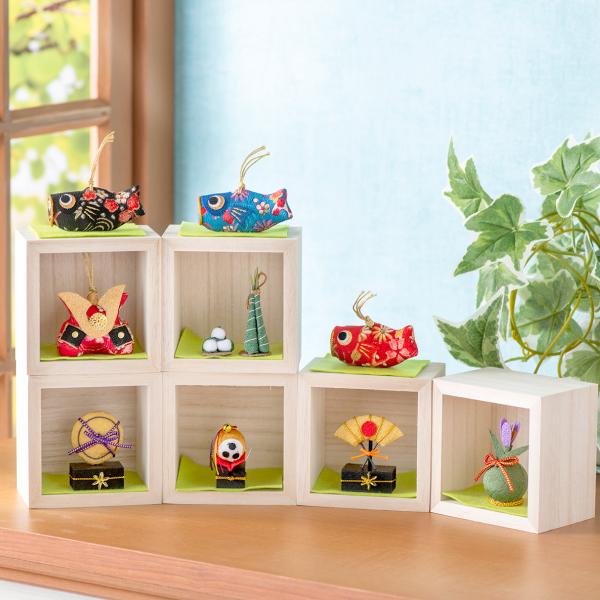 五月人形 コンパクト 鯉のぼり こいのぼり ちりめん 兜 箱段お飾りセット 端午の節句 初節句 子供...