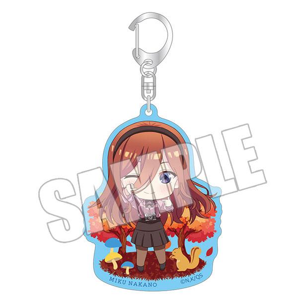 【新品】 デフォルメアクリルキーホルダー -ベストショットを探る三玖- 五等分の花嫁 倉庫